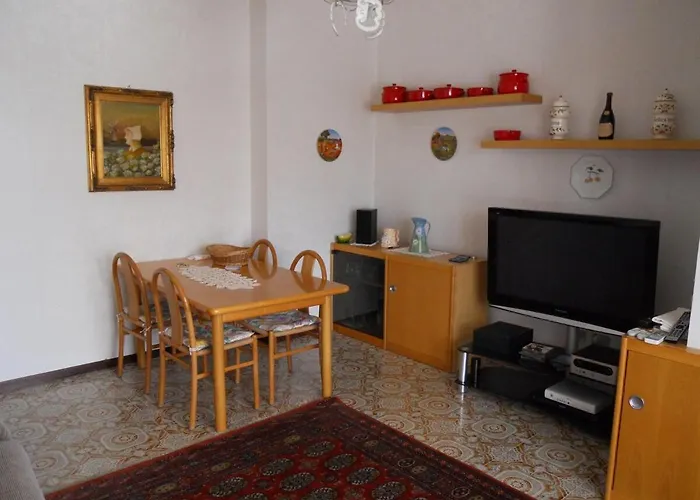 Fantastic Roof Terrace In Liguria 200 Meters From The Sea Lägenhet